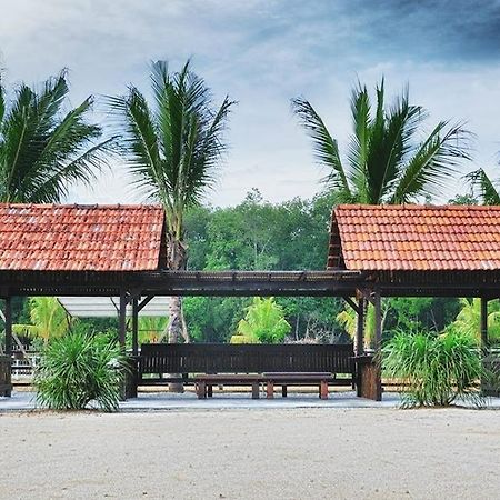 ホテルHs Farm Waterpark ムアル エクステリア 写真