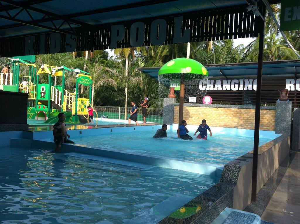 ホテルHs Farm Waterpark ムアル エクステリア 写真